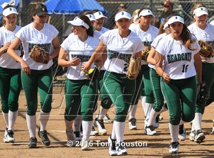 Thumbnail 2 in West Covina vs Bonita photogallery.