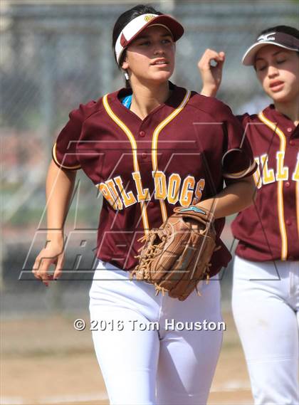 Thumbnail 1 in West Covina vs Bonita photogallery.
