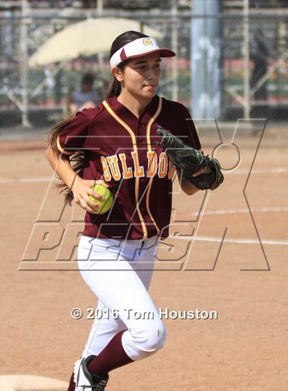Thumbnail 2 in West Covina vs Bonita photogallery.