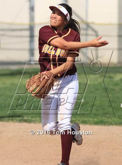 Thumbnail 1 in West Covina vs Bonita photogallery.