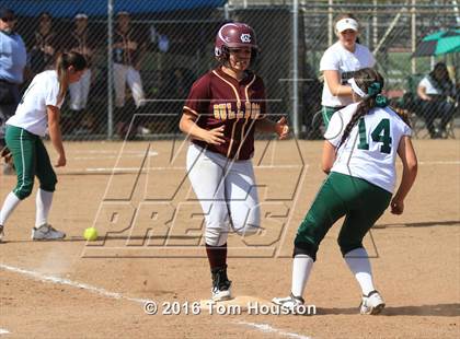Thumbnail 2 in West Covina vs Bonita photogallery.