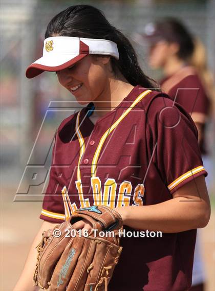 Thumbnail 3 in West Covina vs Bonita photogallery.