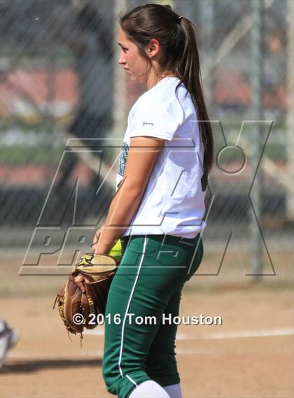 Thumbnail 1 in West Covina vs Bonita photogallery.