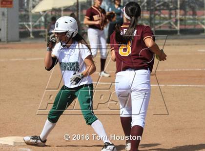 Thumbnail 1 in West Covina vs Bonita photogallery.