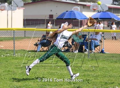 Thumbnail 2 in West Covina vs Bonita photogallery.