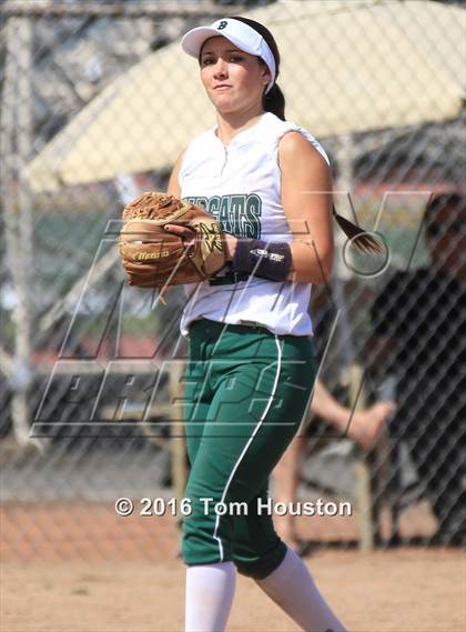 Thumbnail 3 in West Covina vs Bonita photogallery.