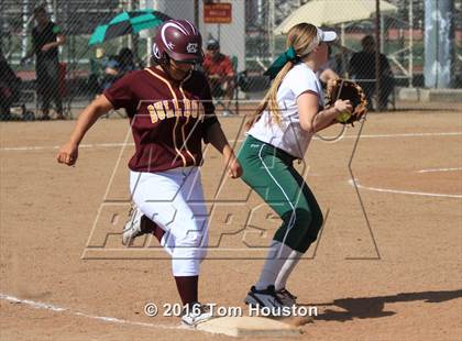 Thumbnail 2 in West Covina vs Bonita photogallery.