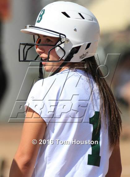 Thumbnail 2 in West Covina vs Bonita photogallery.