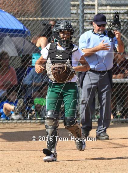 Thumbnail 3 in West Covina vs Bonita photogallery.