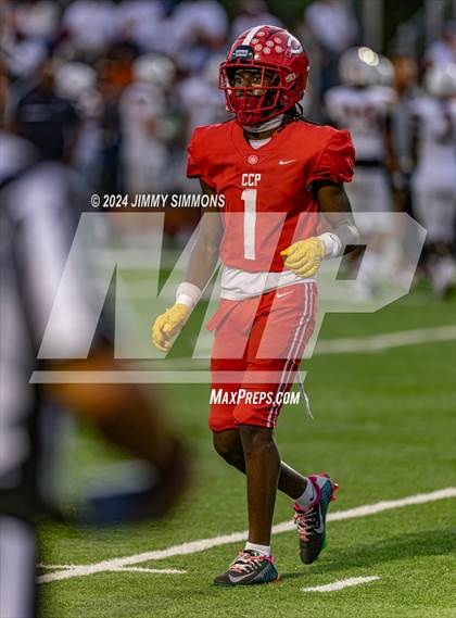 Thumbnail 3 in De Smet Jesuit @ Chaminade photogallery.