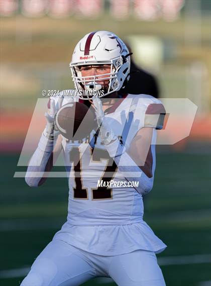 Thumbnail 3 in De Smet Jesuit @ Chaminade photogallery.