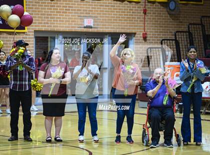 Thumbnail 2 in Tucson High Magnet School @ Salpointe Catholic photogallery.