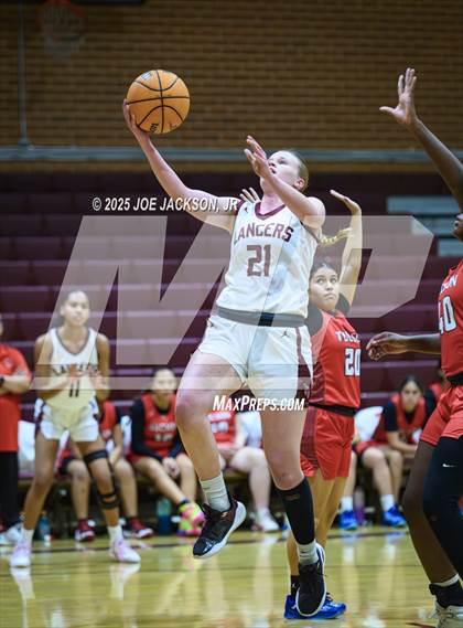 Thumbnail 2 in Tucson High Magnet School @ Salpointe Catholic photogallery.