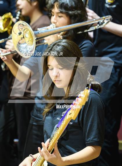 Thumbnail 3 in Tucson High Magnet School @ Salpointe Catholic photogallery.