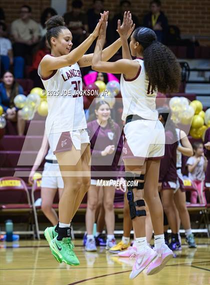 Thumbnail 3 in Tucson High Magnet School @ Salpointe Catholic photogallery.