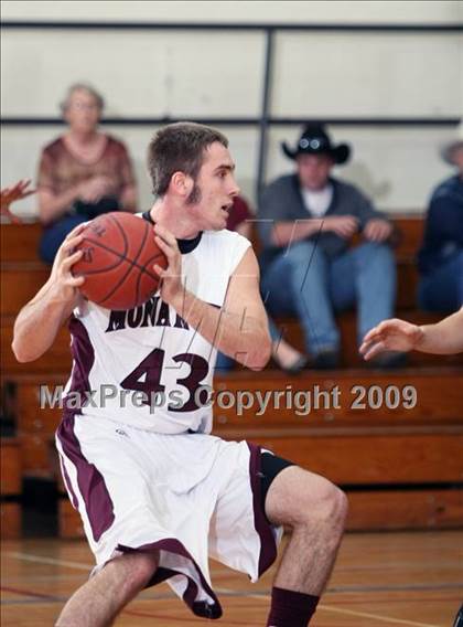 Thumbnail 2 in Poolville vs Byers (Fantasy of Lights Tournament) photogallery.