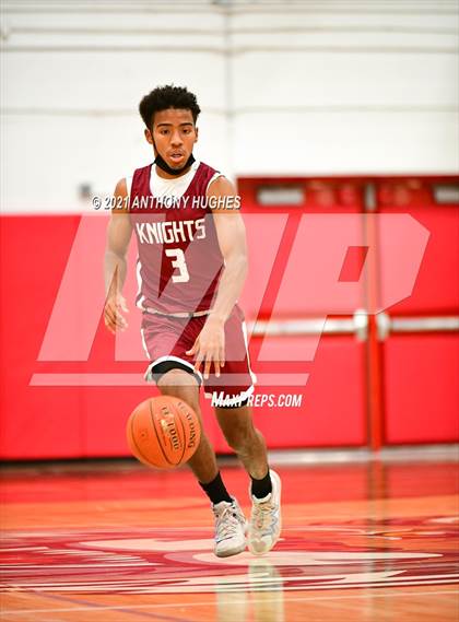 Thumbnail 2 in New Hyde Park Memorial vs Glen Cove (Wheatley Tournament) photogallery.