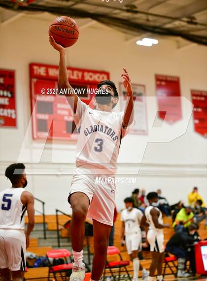 Thumbnail 2 in New Hyde Park Memorial vs Glen Cove (Wheatley Tournament) photogallery.