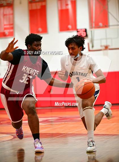 Thumbnail 1 in New Hyde Park Memorial vs Glen Cove (Wheatley Tournament) photogallery.