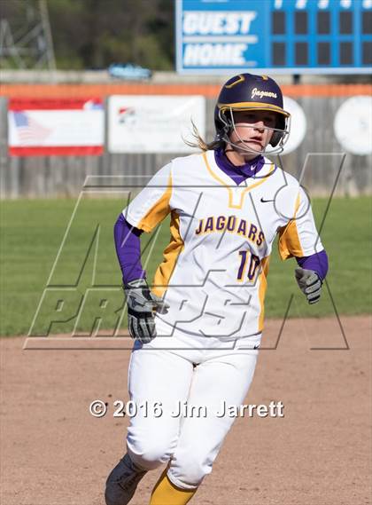 Thumbnail 1 in DeSoto Central @ Trumann photogallery.