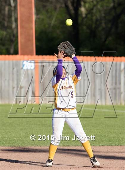 Thumbnail 3 in DeSoto Central @ Trumann photogallery.