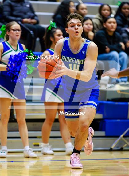Thumbnail 2 in Shorewood vs. Federal Way (WIAA 3A Opening Round) photogallery.