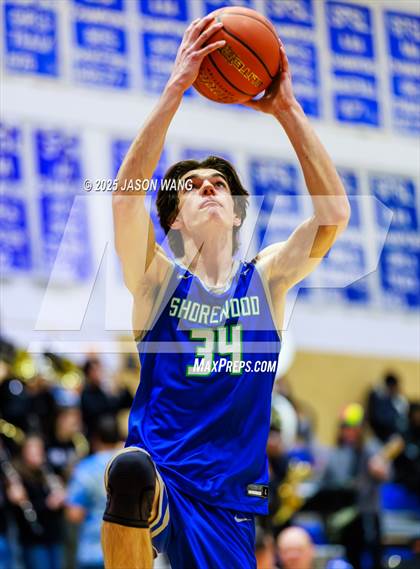 Thumbnail 1 in Shorewood vs. Federal Way (WIAA 3A Opening Round) photogallery.