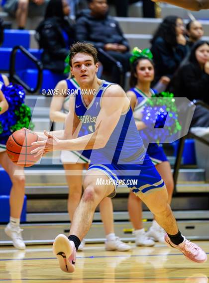Thumbnail 3 in Shorewood vs. Federal Way (WIAA 3A Opening Round) photogallery.