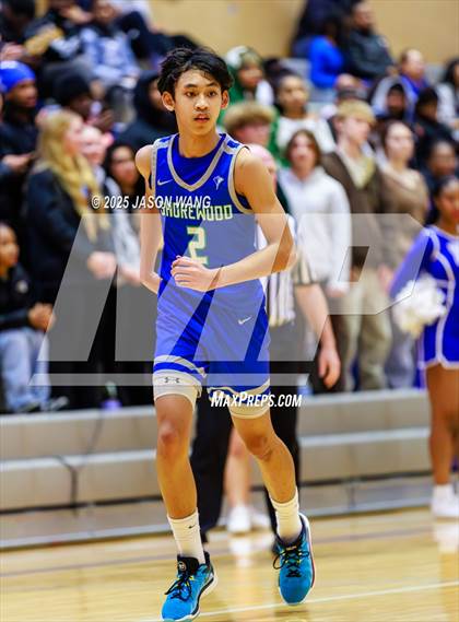 Thumbnail 3 in Shorewood vs. Federal Way (WIAA 3A Opening Round) photogallery.