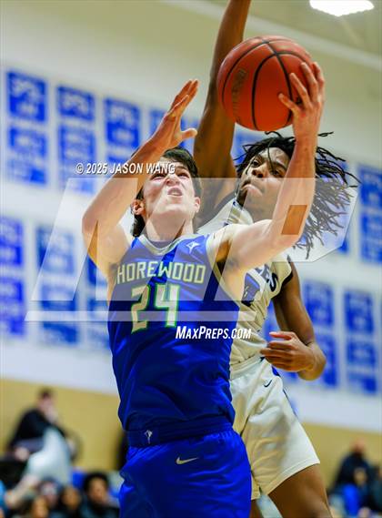 Thumbnail 3 in Shorewood vs. Federal Way (WIAA 3A Opening Round) photogallery.