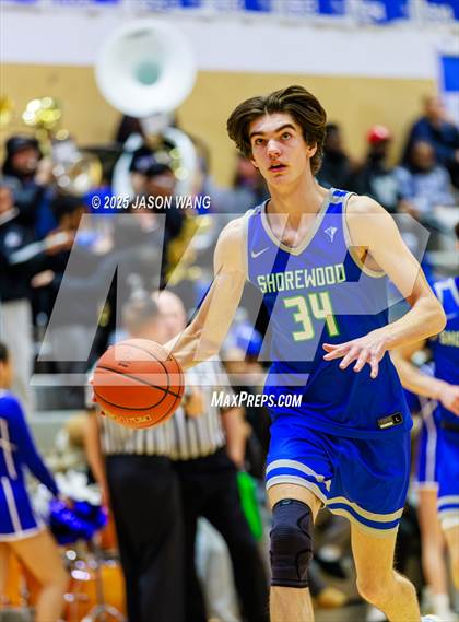 Thumbnail 3 in Shorewood vs. Federal Way (WIAA 3A Opening Round) photogallery.