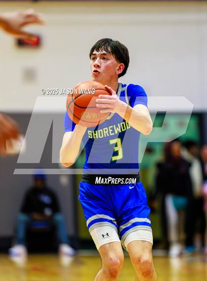 Thumbnail 2 in Shorewood vs. Federal Way (WIAA 3A Opening Round) photogallery.