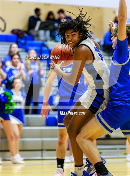 Thumbnail 3 in Shorewood vs. Federal Way (WIAA 3A Opening Round) photogallery.