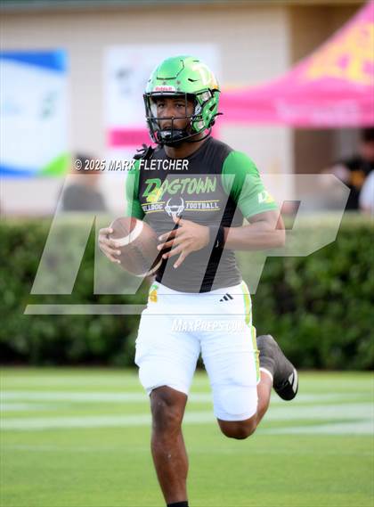 Thumbnail 2 in Mainland @ DeLand photogallery.