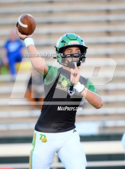 Thumbnail 2 in Mainland @ DeLand photogallery.