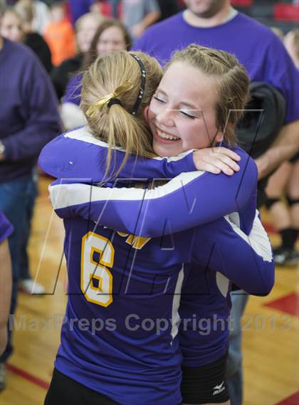 Thumbnail 3 in Clayton vs. Washburn (WIAA D4 Sectional Final) photogallery.