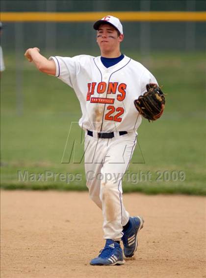 Thumbnail 2 in Shawnee @ Carterville photogallery.