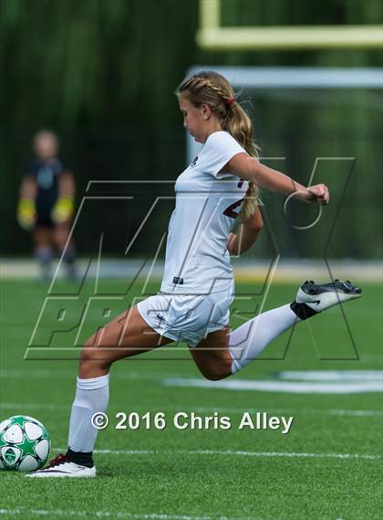 Thumbnail 2 in Dobyns-Bennett vs. George Rogers Clark photogallery.