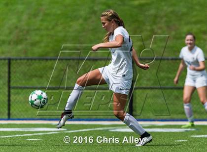 Thumbnail 2 in Dobyns-Bennett vs. George Rogers Clark photogallery.