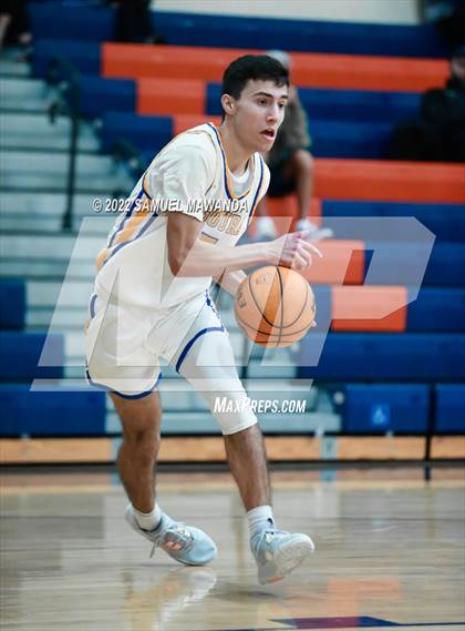 Thumbnail 1 in Agoura vs Valencia (7th Annual West Valley Tip-off Classic) photogallery.
