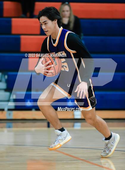 Thumbnail 2 in Agoura vs Valencia (7th Annual West Valley Tip-off Classic) photogallery.