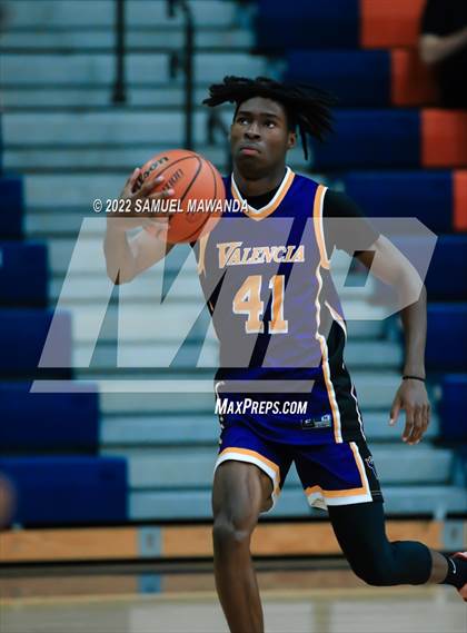 Thumbnail 3 in Agoura vs Valencia (7th Annual West Valley Tip-off Classic) photogallery.