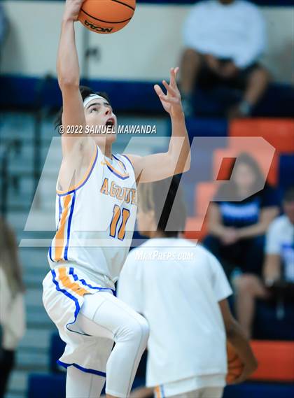 Thumbnail 2 in Agoura vs Valencia (7th Annual West Valley Tip-off Classic) photogallery.