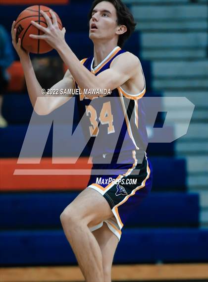 Thumbnail 2 in Agoura vs Valencia (7th Annual West Valley Tip-off Classic) photogallery.