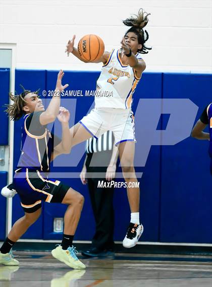 Thumbnail 1 in Agoura vs Valencia (7th Annual West Valley Tip-off Classic) photogallery.