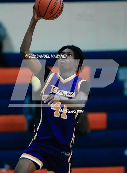 Thumbnail 2 in Agoura vs Valencia (7th Annual West Valley Tip-off Classic) photogallery.