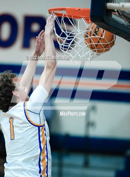 Thumbnail 1 in Agoura vs Valencia (7th Annual West Valley Tip-off Classic) photogallery.