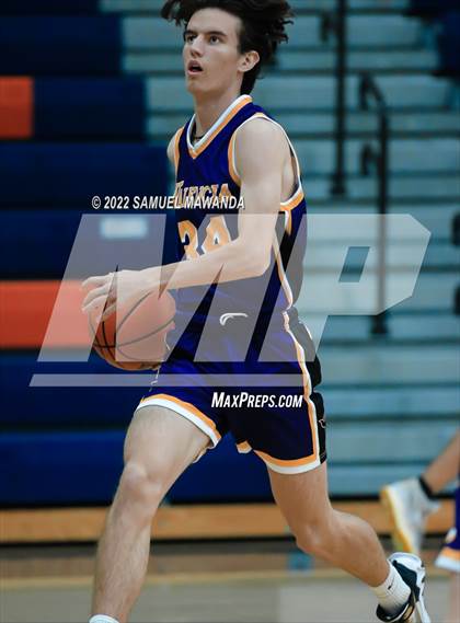 Thumbnail 1 in Agoura vs Valencia (7th Annual West Valley Tip-off Classic) photogallery.