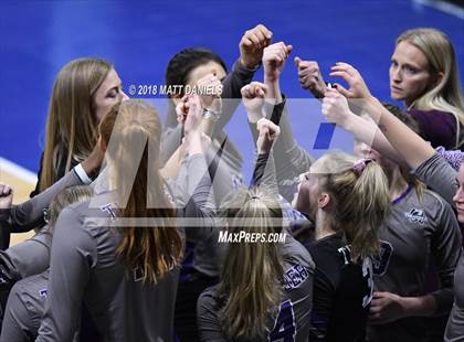 Thumbnail 3 in Discovery Canyon vs. Palmer Ridge (CHSAA 4A Playoff) photogallery.