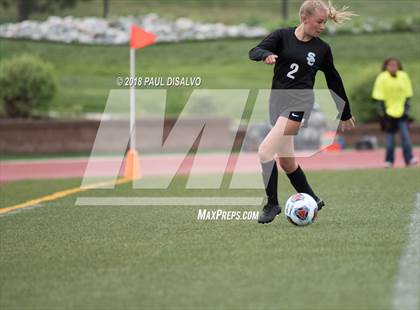 Thumbnail 3 in Silver Creek vs. Windsor (CHSAA 4A Semi-Final) photogallery.
